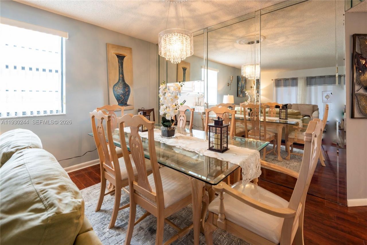 4940 E Sabal Palm Blvd, Unit 414, Tamarac, FL 33319 Photo