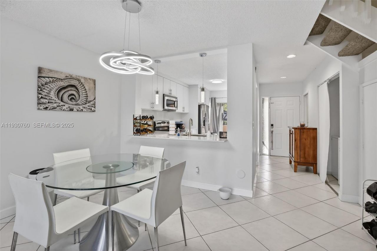 10691 NW 14th St, Unit 257, Plantation, FL 33322 Photo