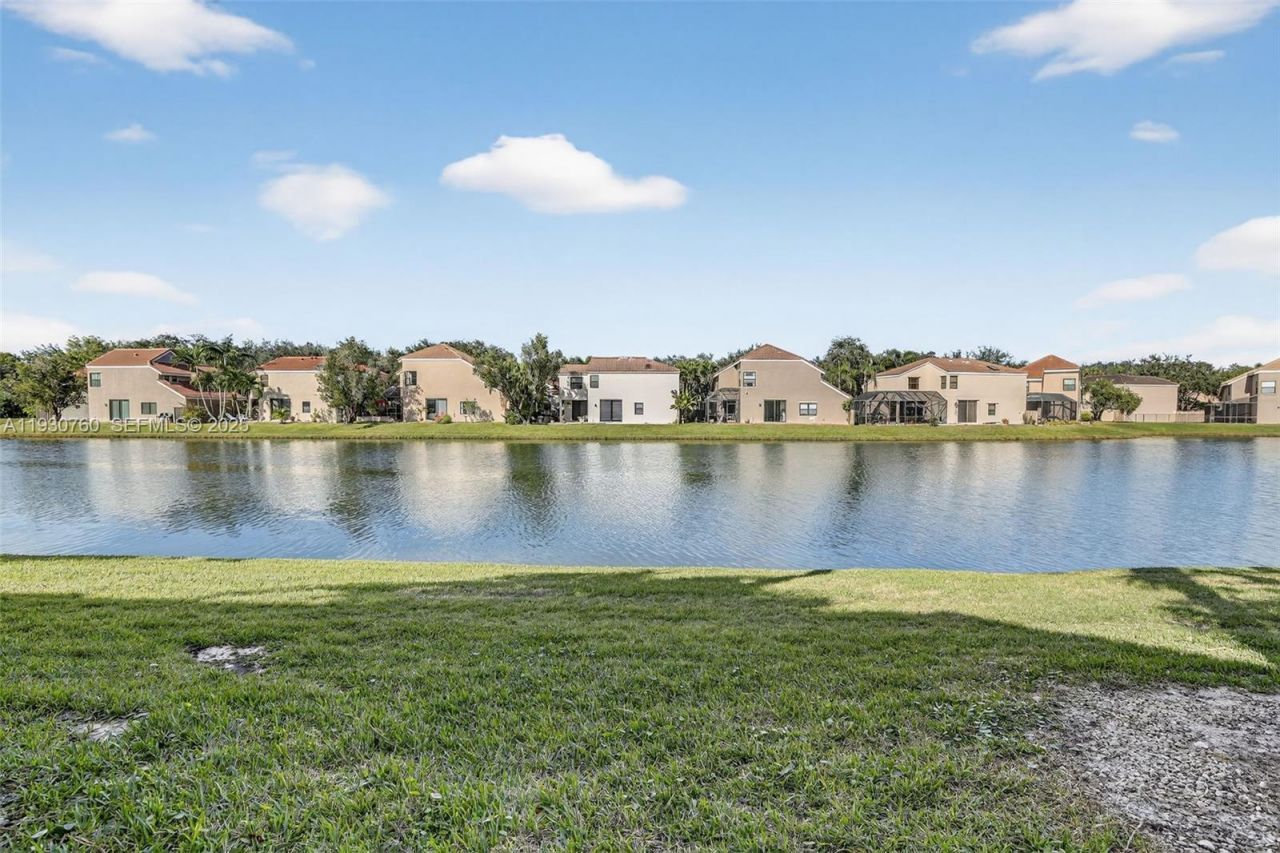 10691 NW 14th St, Unit 257, Plantation, FL 33322 Photo