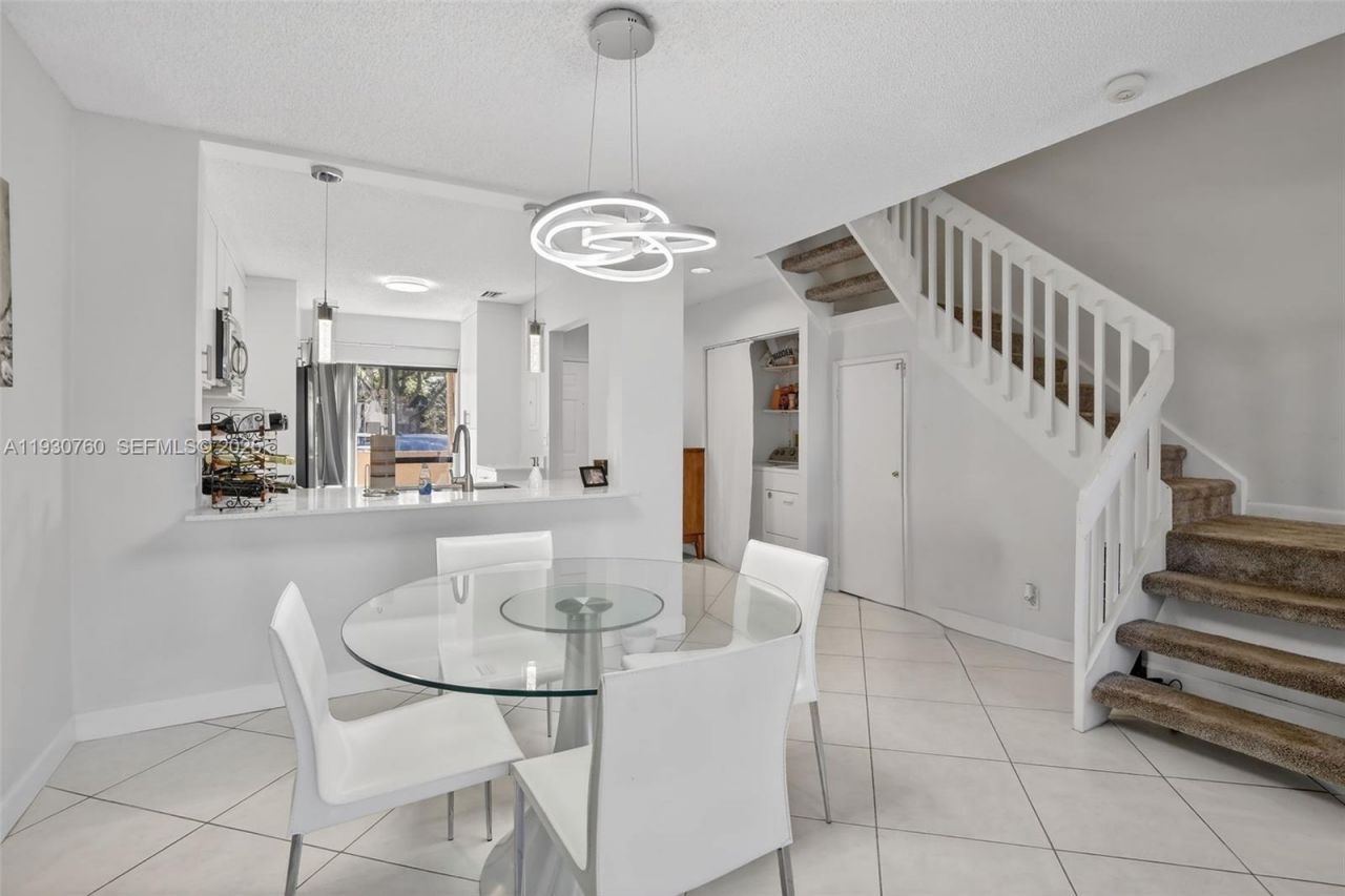 10691 NW 14th St, Unit 257, Plantation, FL 33322 Photo