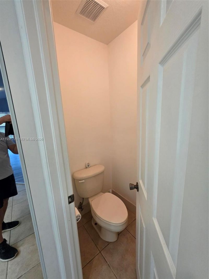 1885 SE 13th St, Homestead, FL 33035 Photo