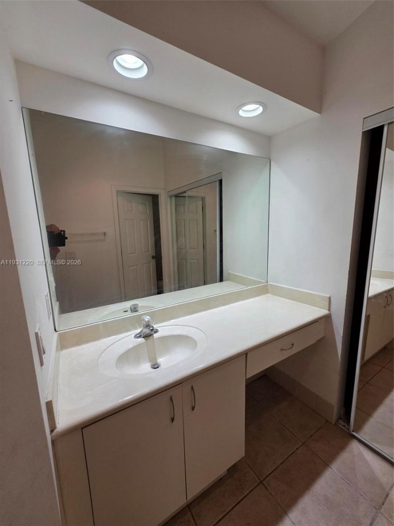 1885 SE 13th St, Homestead, FL 33035 Photo