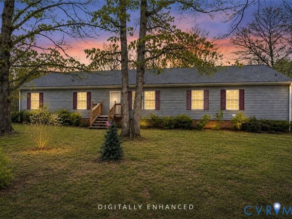 9174 Howardsville Road, Howardsville, VA 24562