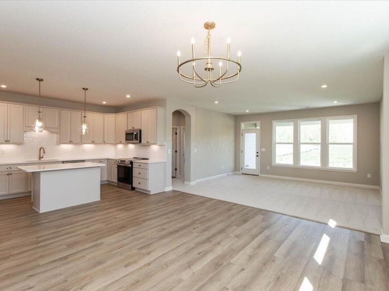 2110 Sun Dusk Way, Marysville, OH 43040 Photo 13