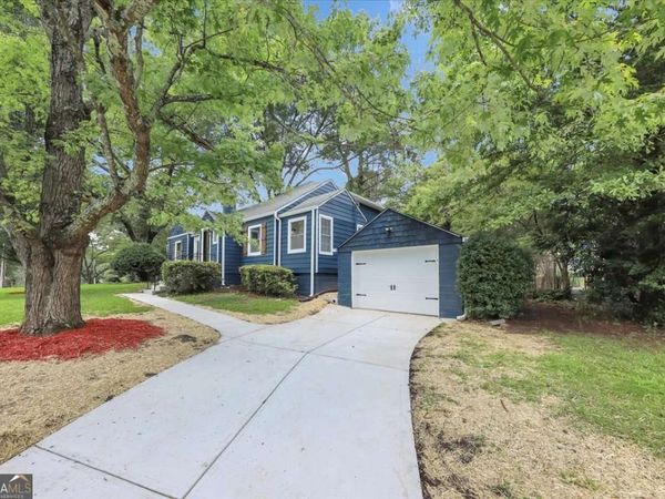 3423 RUGBY Circle, Atlanta, GA 30337