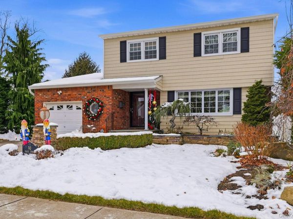 90 Pacific Street, Massapequa Park, NY 11762