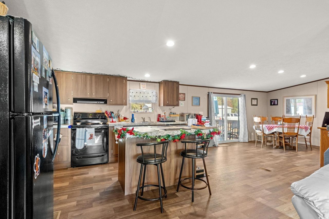 2824 Gobblers Run Photo 8