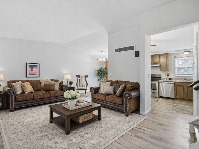 5226 Spring Beauty Court, Columbus, OH 43230 Photo 7