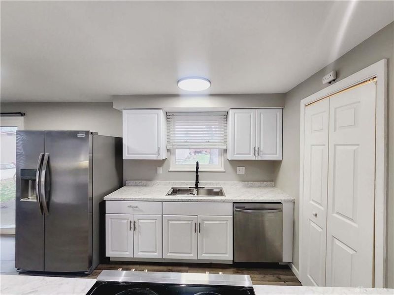 6857 Pablo Drive, Dayton, OH 45424 Photo 9