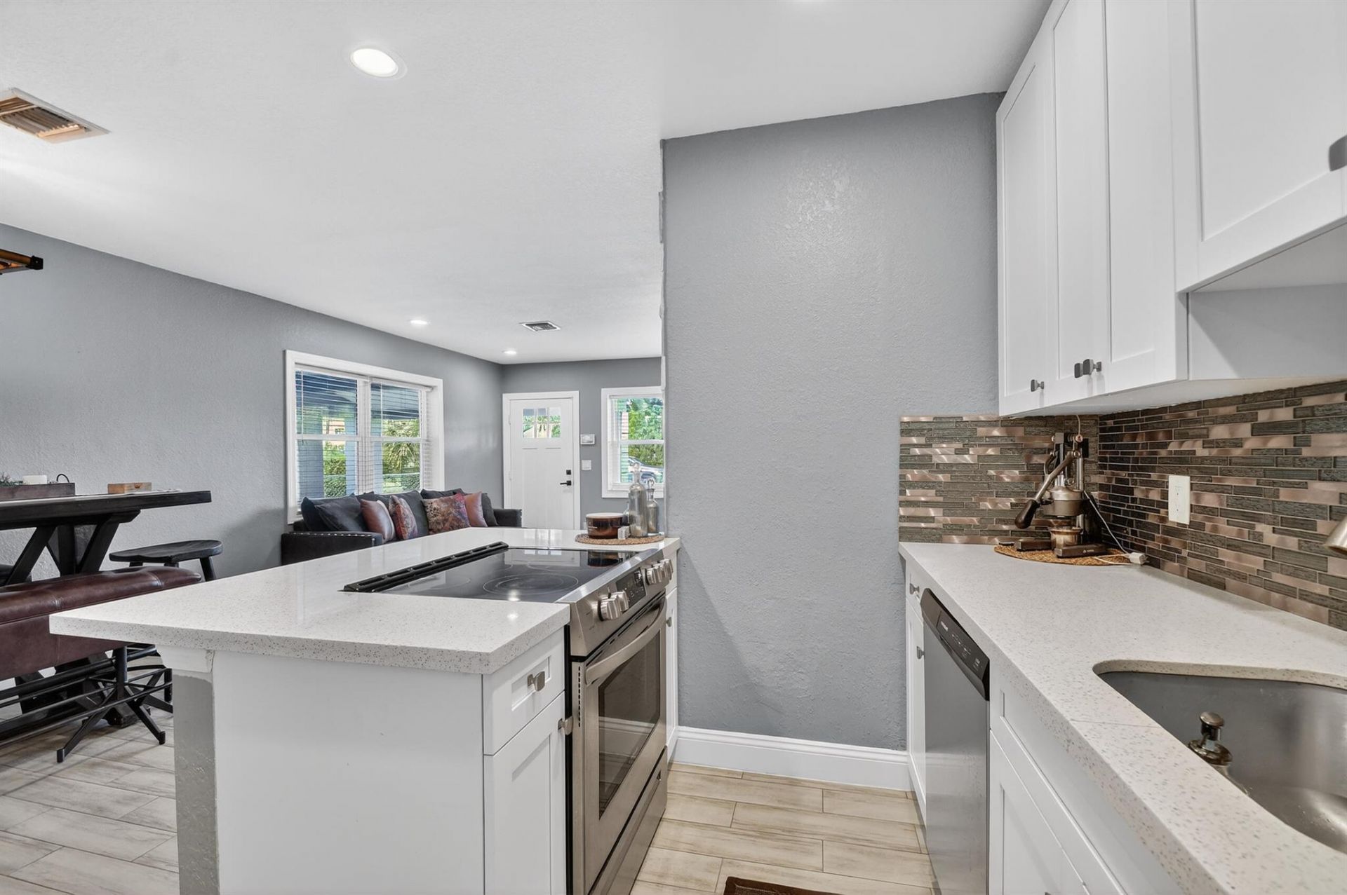 814 44th Street, West Palm Beach, FL 33407 Photo