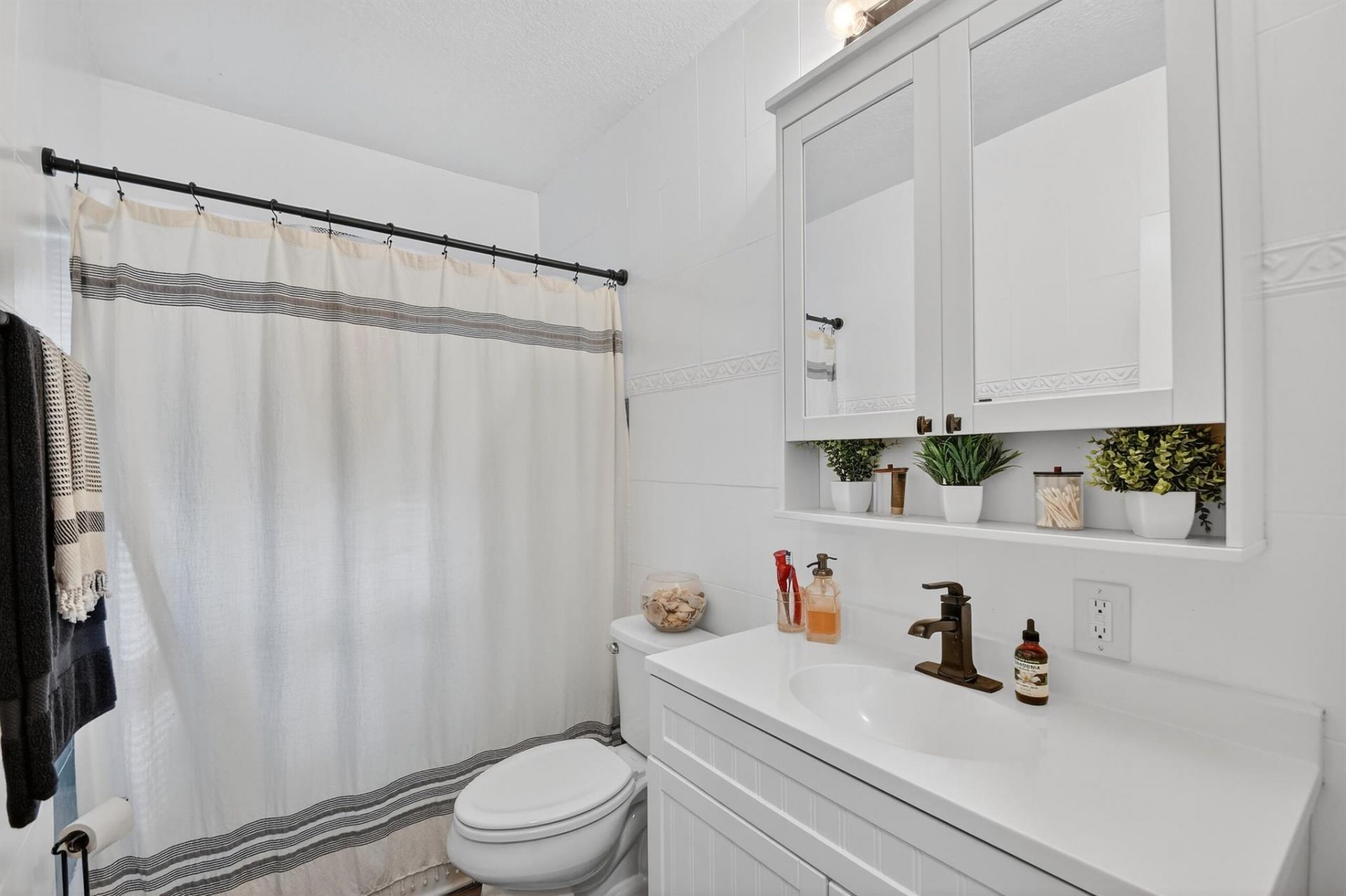 814 44th Street, West Palm Beach, FL 33407 Photo