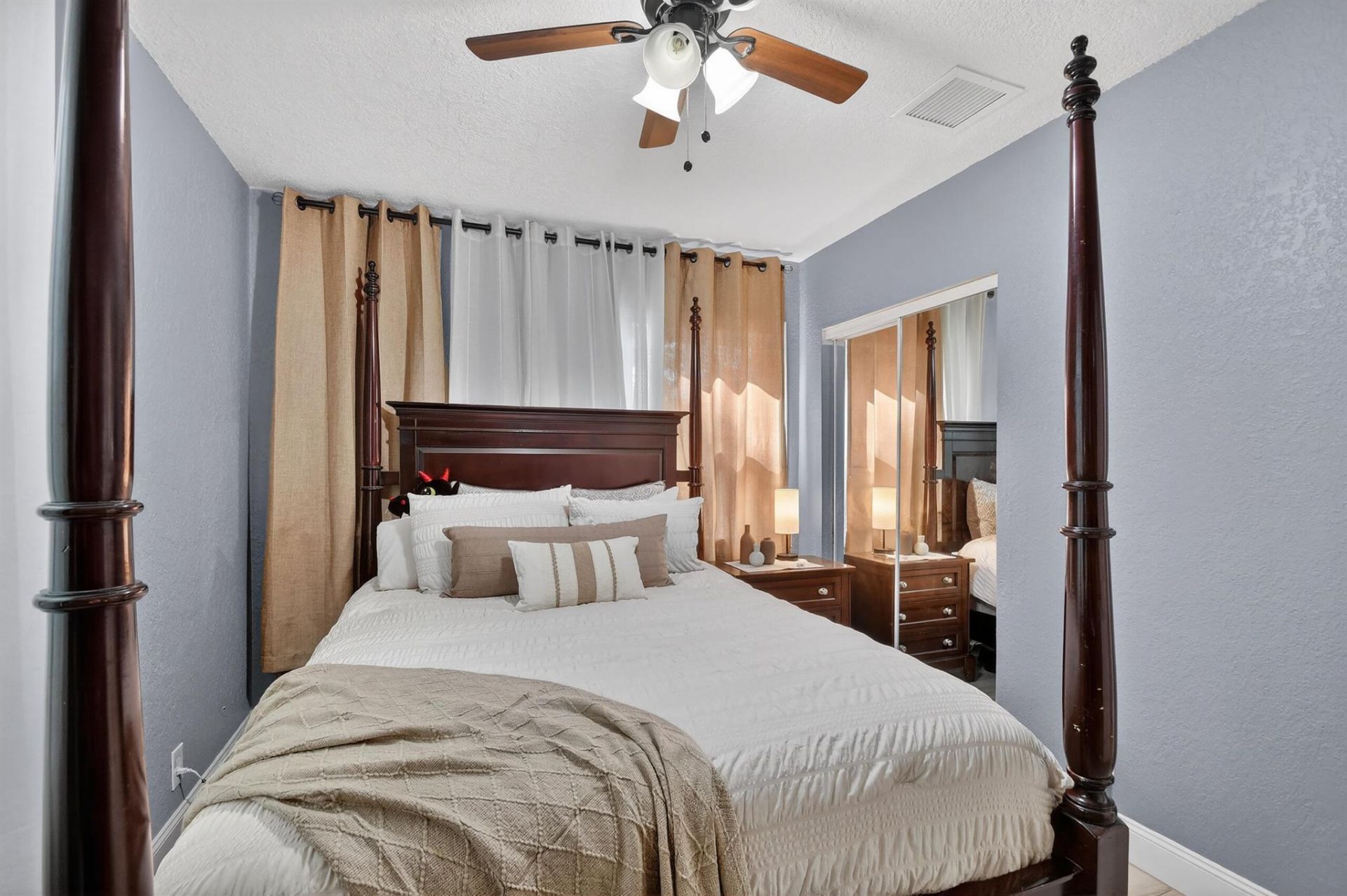 814 44th Street, West Palm Beach, FL 33407 Photo