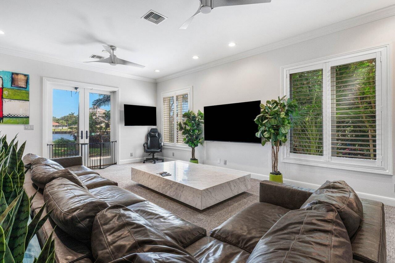 963 Eve Street, Delray Beach, FL 33483 Photo