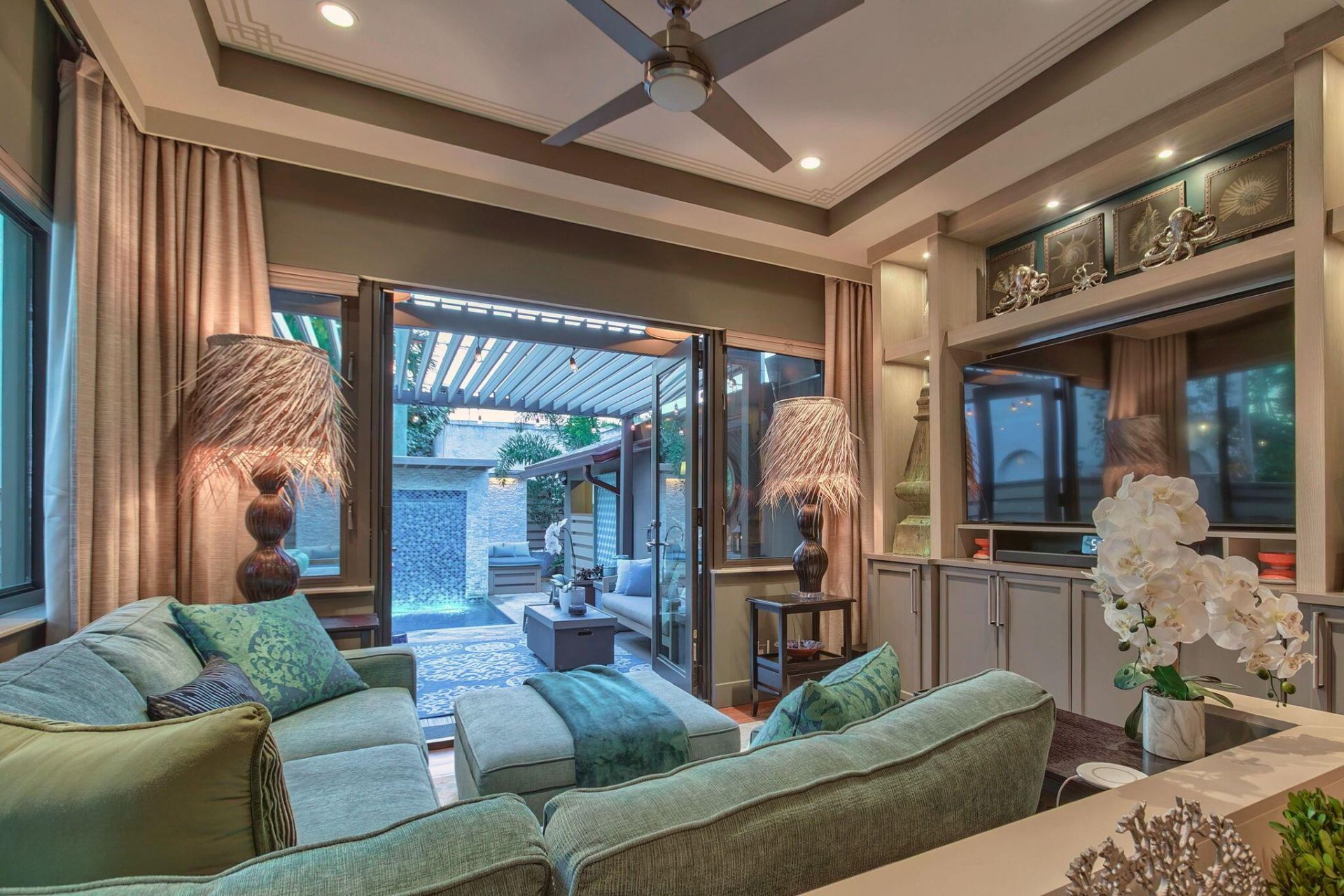 1209 N Lakeside Drive, Lake Worth Beach, FL 33460 Photo