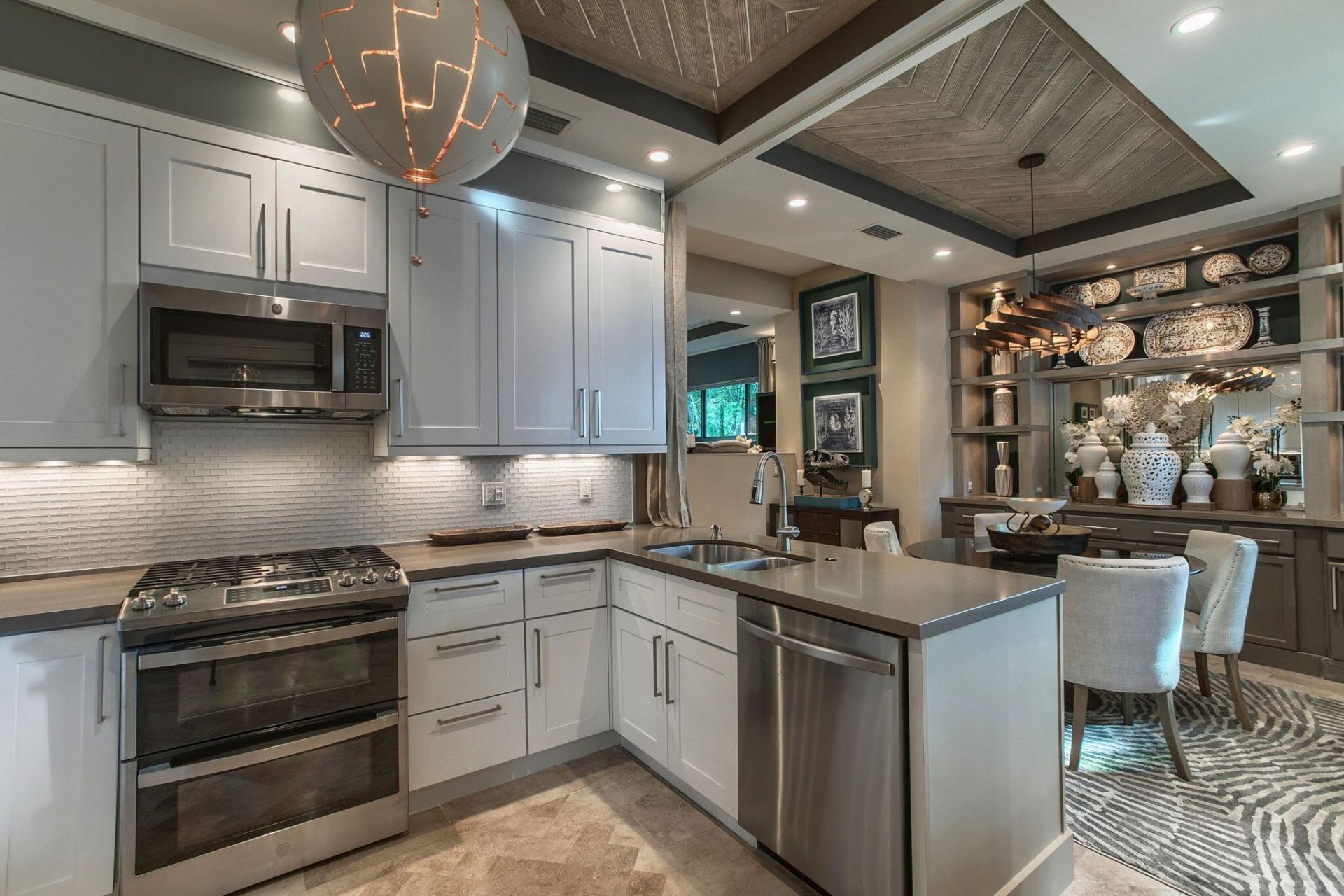 1209 N Lakeside Drive, Lake Worth Beach, FL 33460 Photo