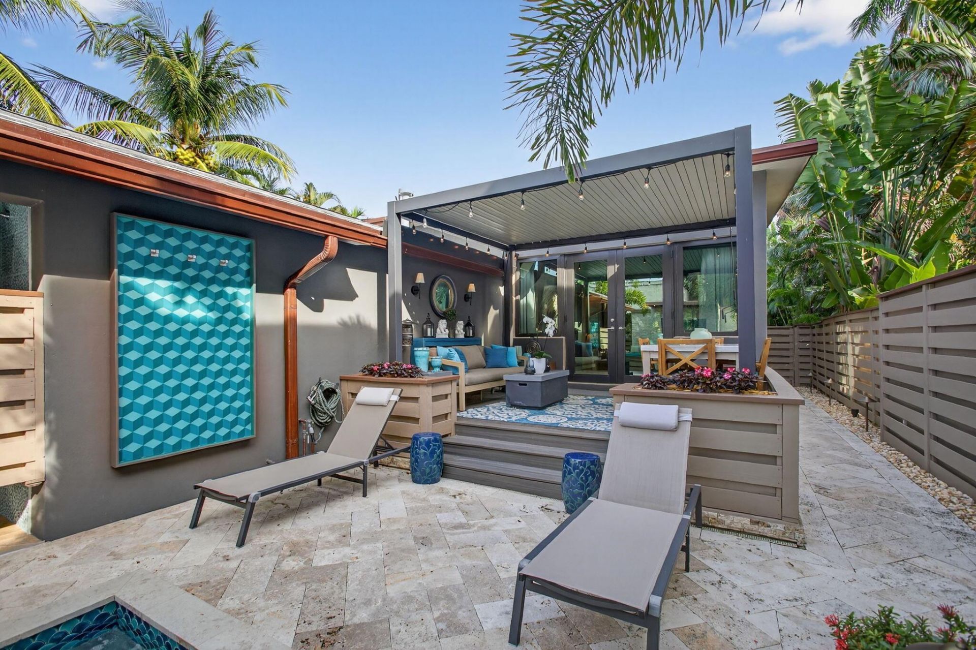 1209 N Lakeside Drive, Lake Worth Beach, FL 33460 Photo