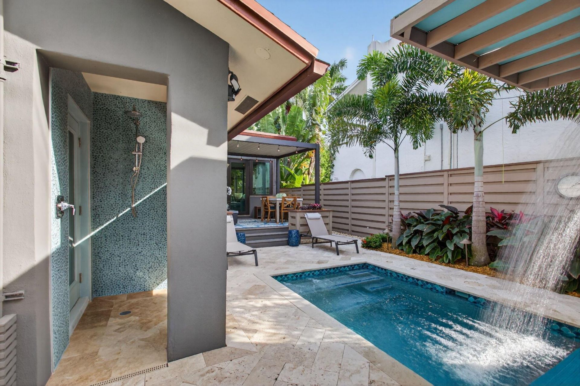 1209 N Lakeside Drive, Lake Worth Beach, FL 33460 Photo