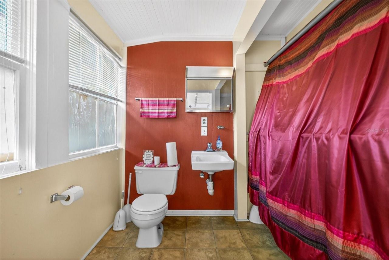 1019 10th Avenue W, Bradenton, FL 34205 Photo