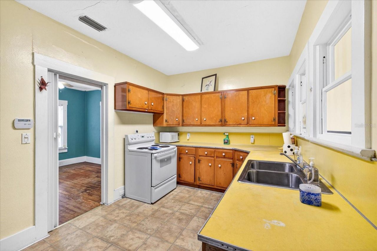 1019 10th Avenue W, Bradenton, FL 34205 Photo