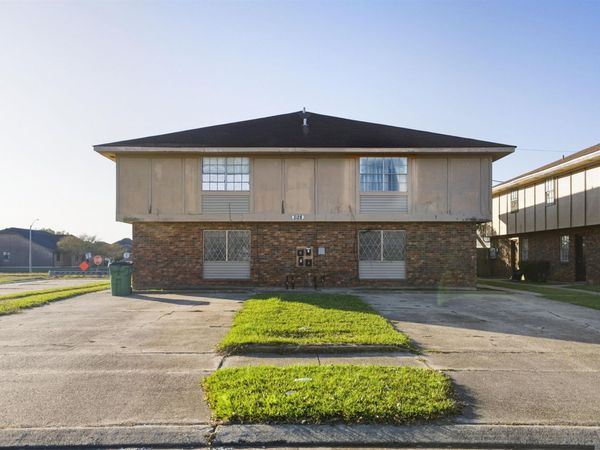 1128 Dimarco Street, Marrero, LA 70072