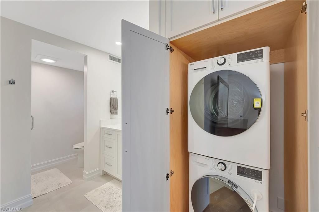 2258 Gulf Shore Blvd N, Unit O1, Naples, FL 34102 Photo