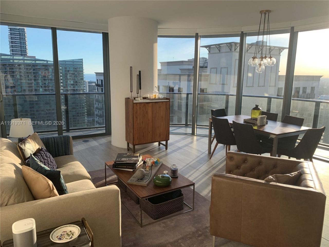 55 SW 9th St, Unit 3406, Miami, FL 33130 Photo