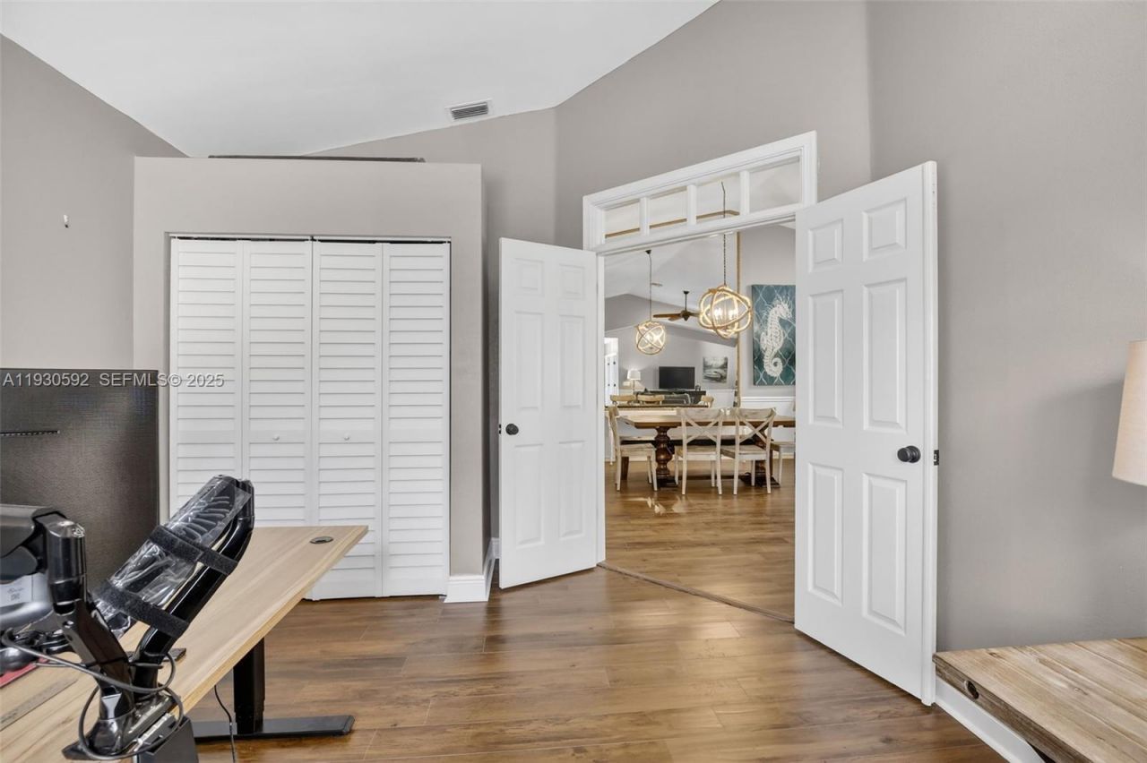 10553 NW 10th Ct, Unit D-140, Plantation, FL 33322 Photo