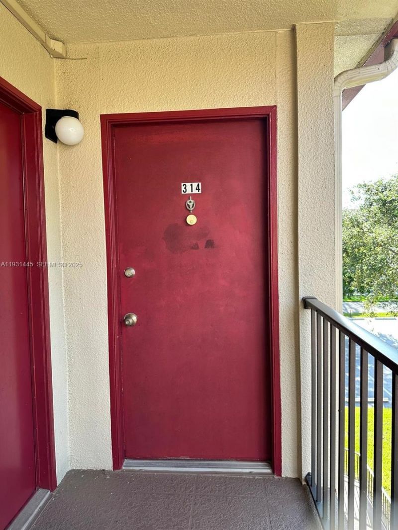 251 SW 134th Way , Unit 314M, Pembroke Pines, FL 33027 Photo