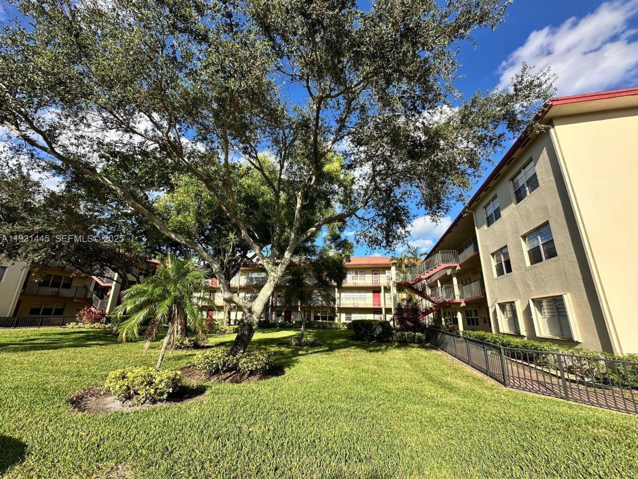 251 SW 134th Way , Unit 314M, Pembroke Pines, FL 33027 Photo