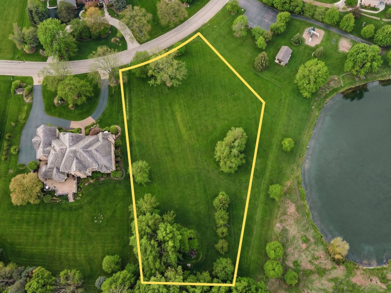 25 Cutters Run, South Barrington, IL 60010 Main Photo