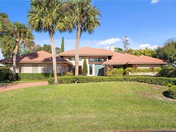 4221 SW Parkgate Boulevard, Palm City, FL 34990