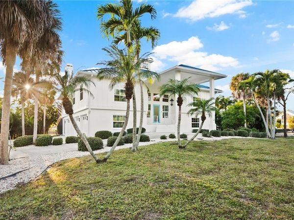 7507 Grande Pine RD, BOKEELIA, FL 33922