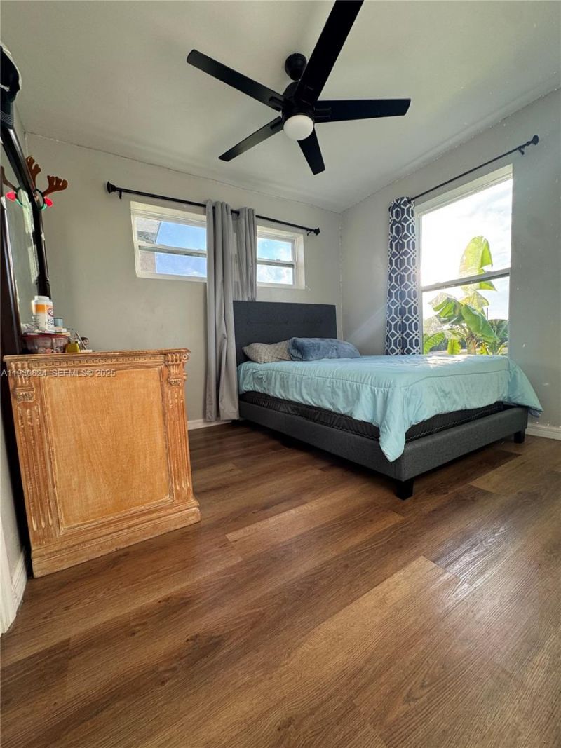 415 SE 4th St, South Bay, FL 33493 Photo