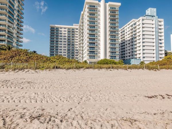 6917 Collins Ave, Unit 1008, Miami Beach, FL 33141