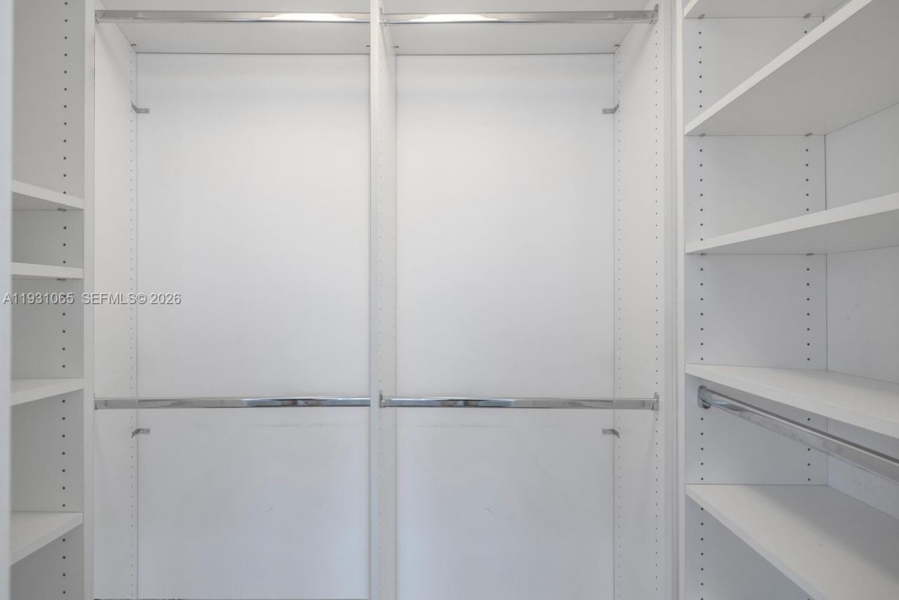 6917 Collins Ave, Unit 1008, Miami Beach, FL 33141 Photo