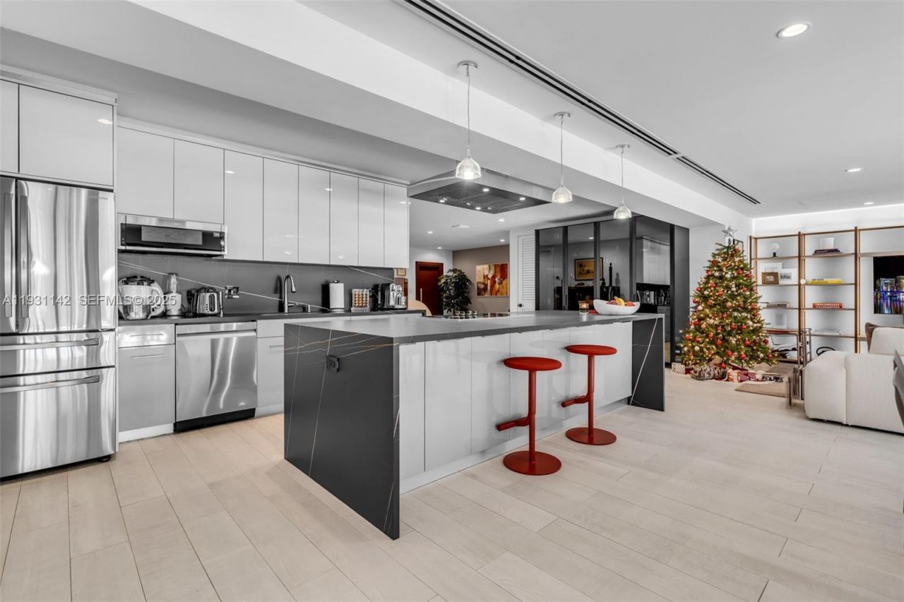 490 NE 91st St, Miami Shores, FL 33138 Photo