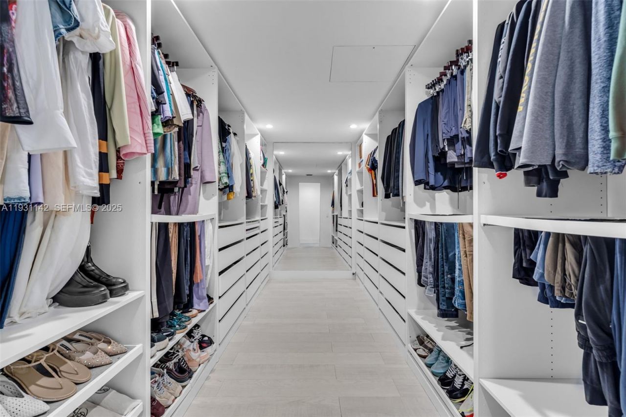 490 NE 91st St, Miami Shores, FL 33138 Photo