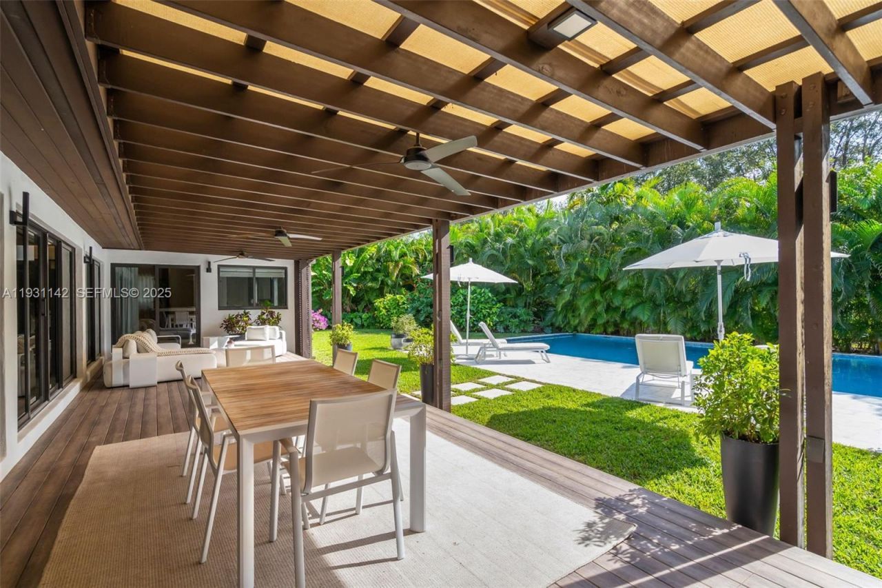 490 NE 91st St, Miami Shores, FL 33138 Photo