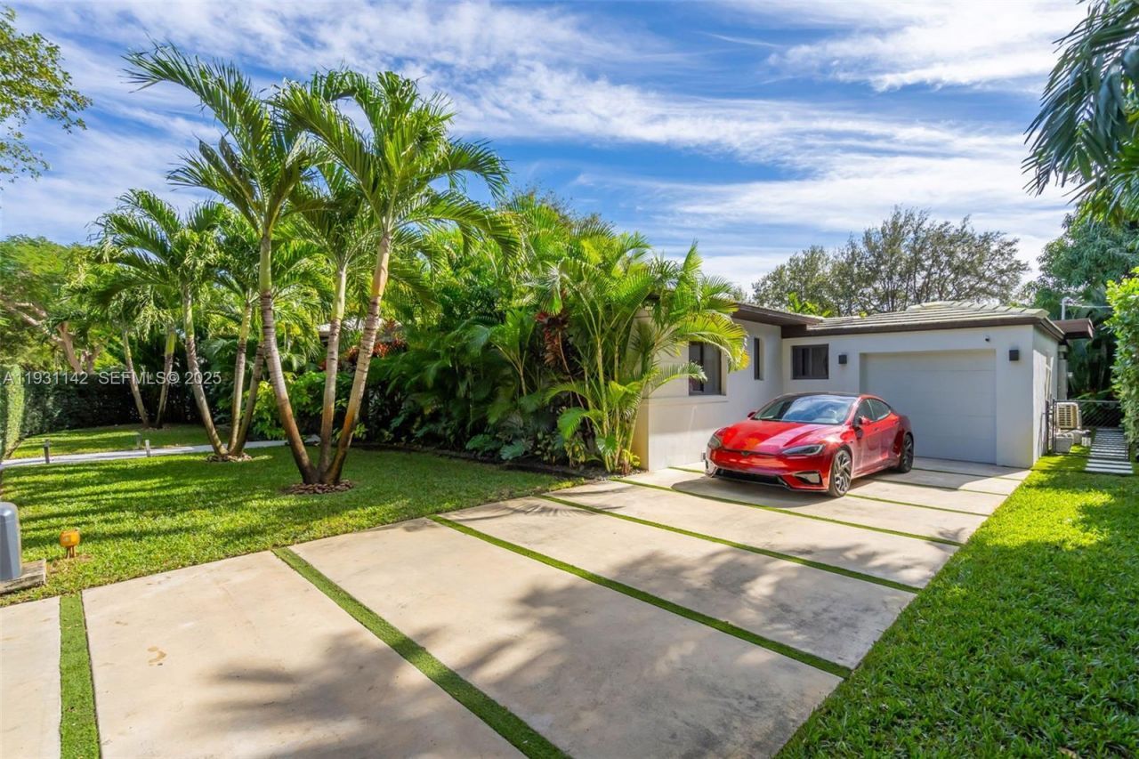 490 NE 91st St, Miami Shores, FL 33138 Photo