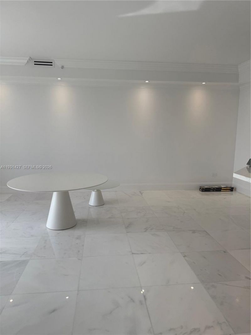848 Brickell Key Dr, Unit PH4003, Miami, FL 33131 Photo