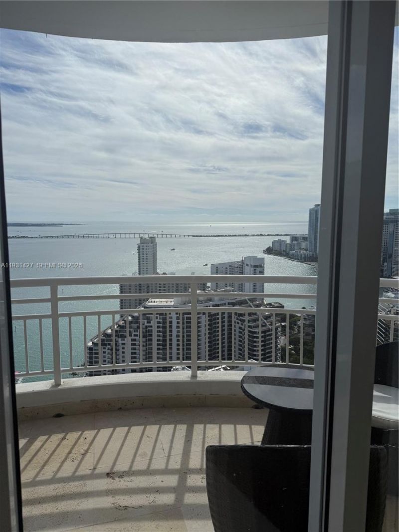 848 Brickell Key Dr, Unit PH4003, Miami, FL 33131 Photo