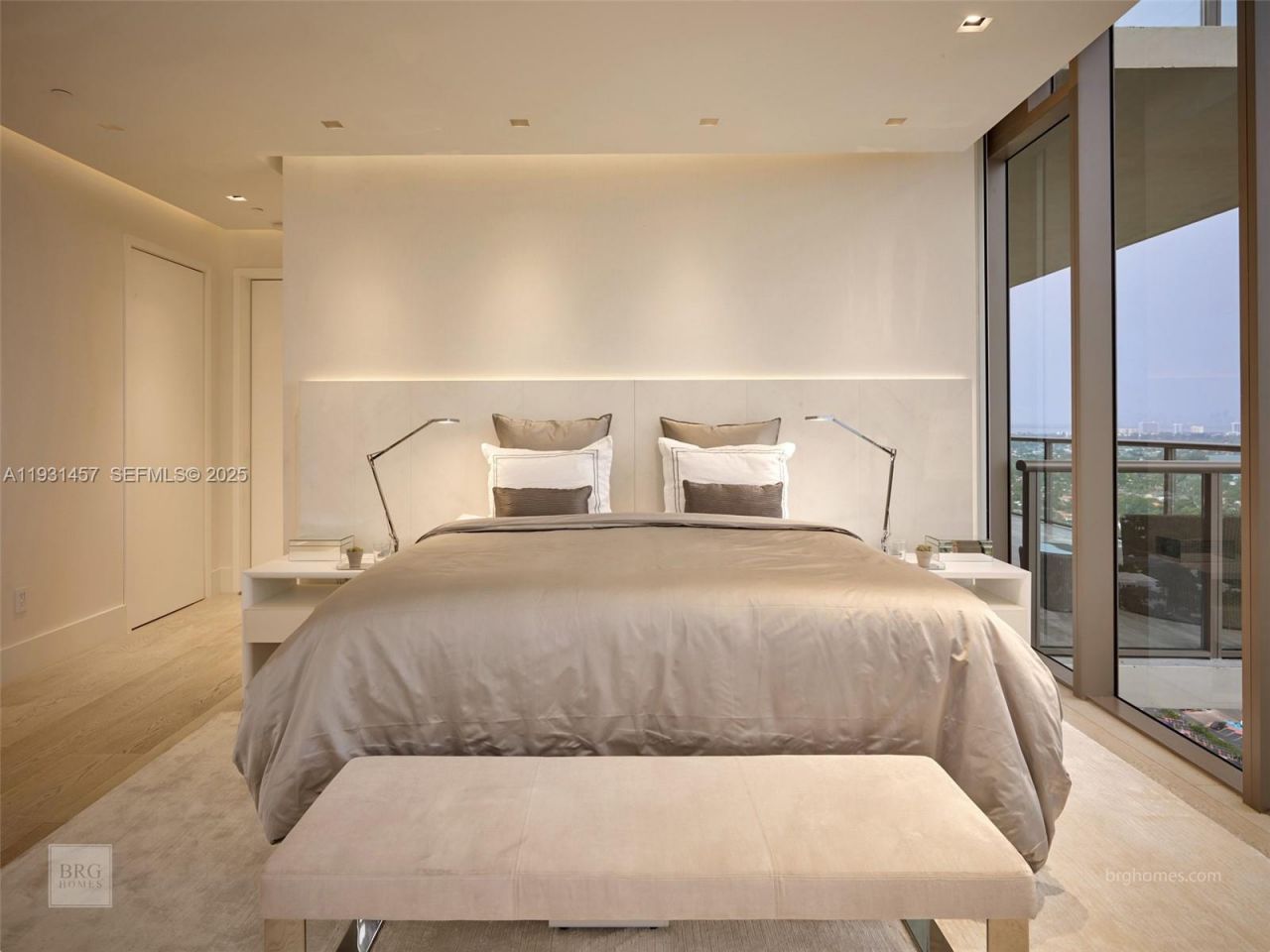 9701 Collins Ave, Unit 2704S, Bal Harbour, FL 33154 Photo