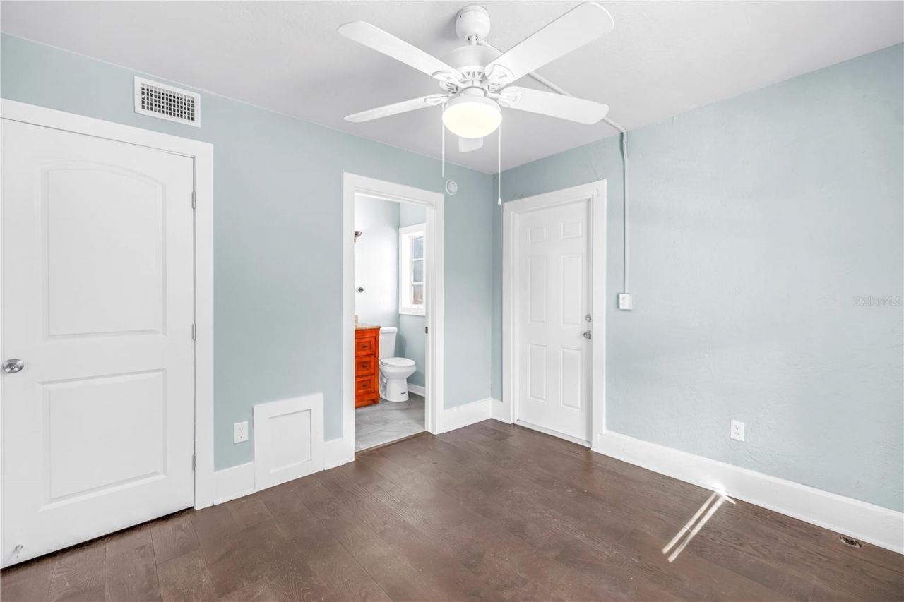 1012 Granville Court N, Saint Petersburg, FL 33701 Photo