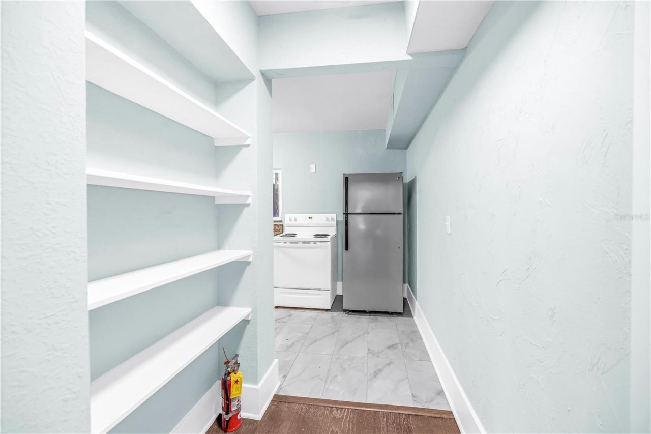 1012 Granville Court N, Saint Petersburg, FL 33701 Photo