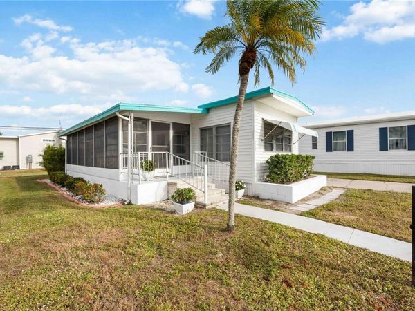 239 INNER DRIVE E, VENICE, FL 34285