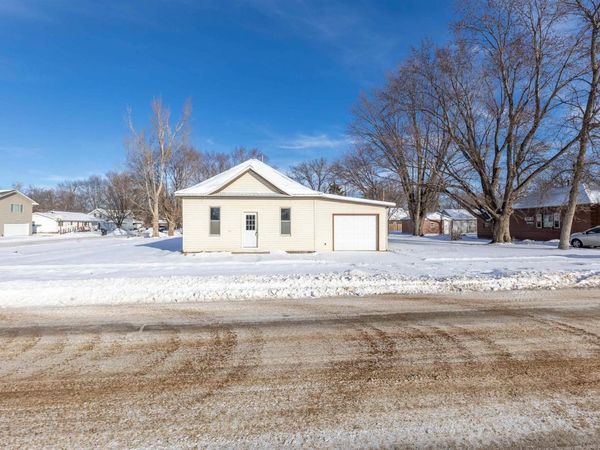 301 E Bridge Street, Anthon, IA 51004