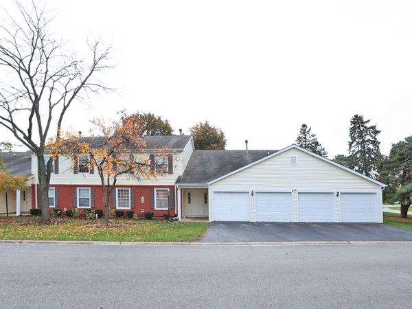 Unit D2, Bartlett, IL 60103