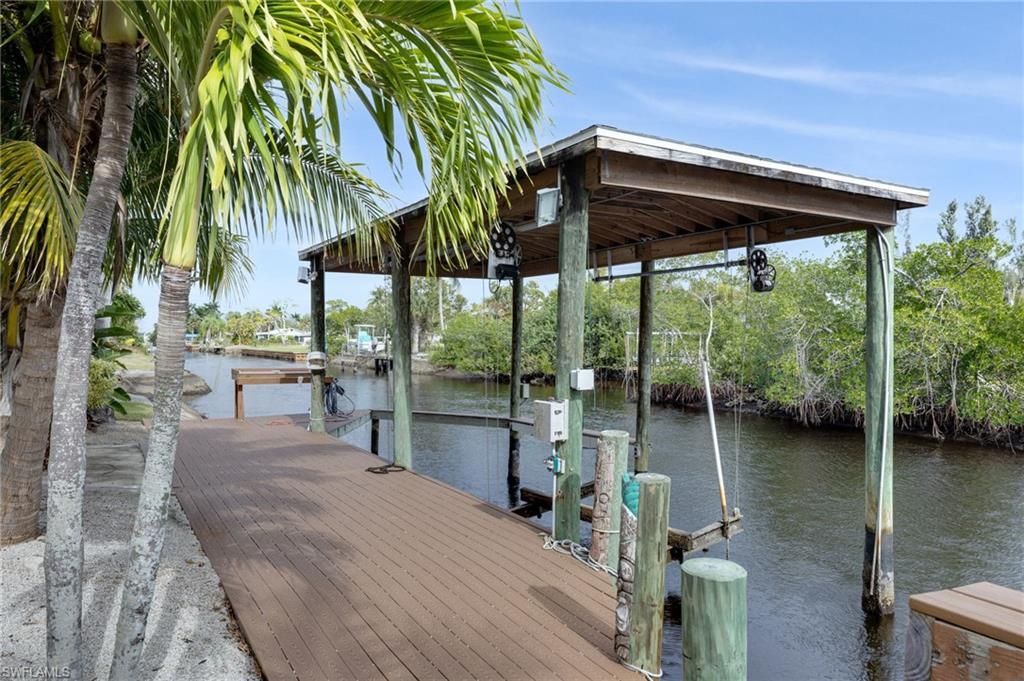 6106 Plumosa Ave, Fort Myers, FL 33908 Photo
