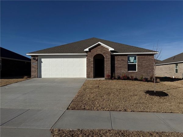3040 Amarillo Way, Centerton, AR 72736