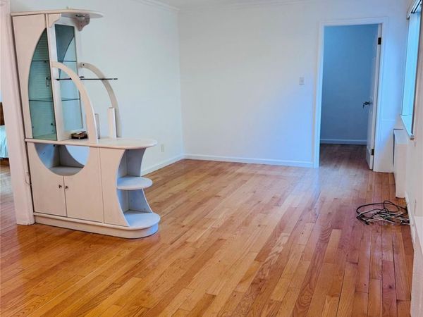 138-29 Jewel Ave, Unit 3D, Flushing, NY 11367